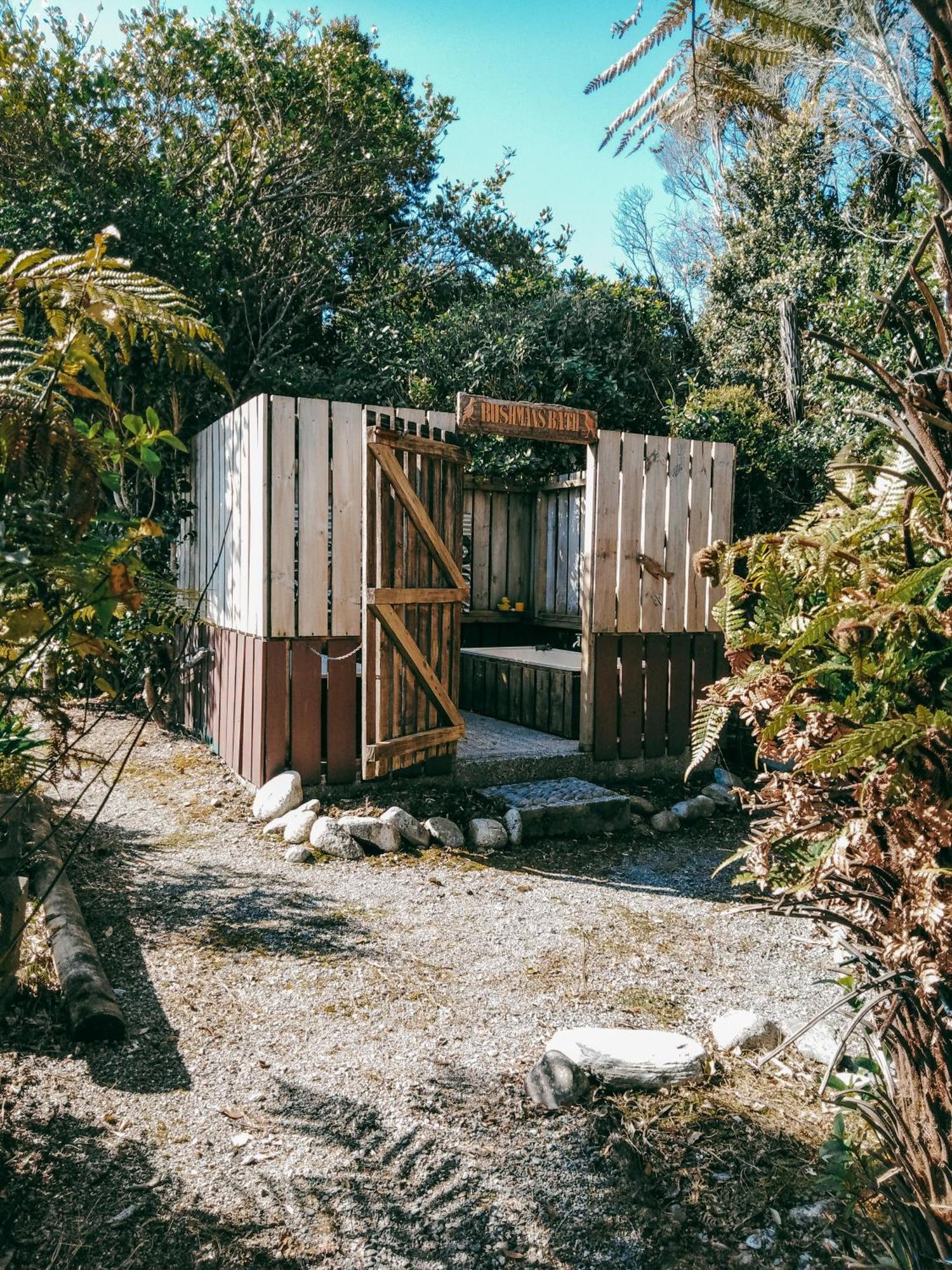 Evergreen Escape Hokitika Ngoại thất bức ảnh